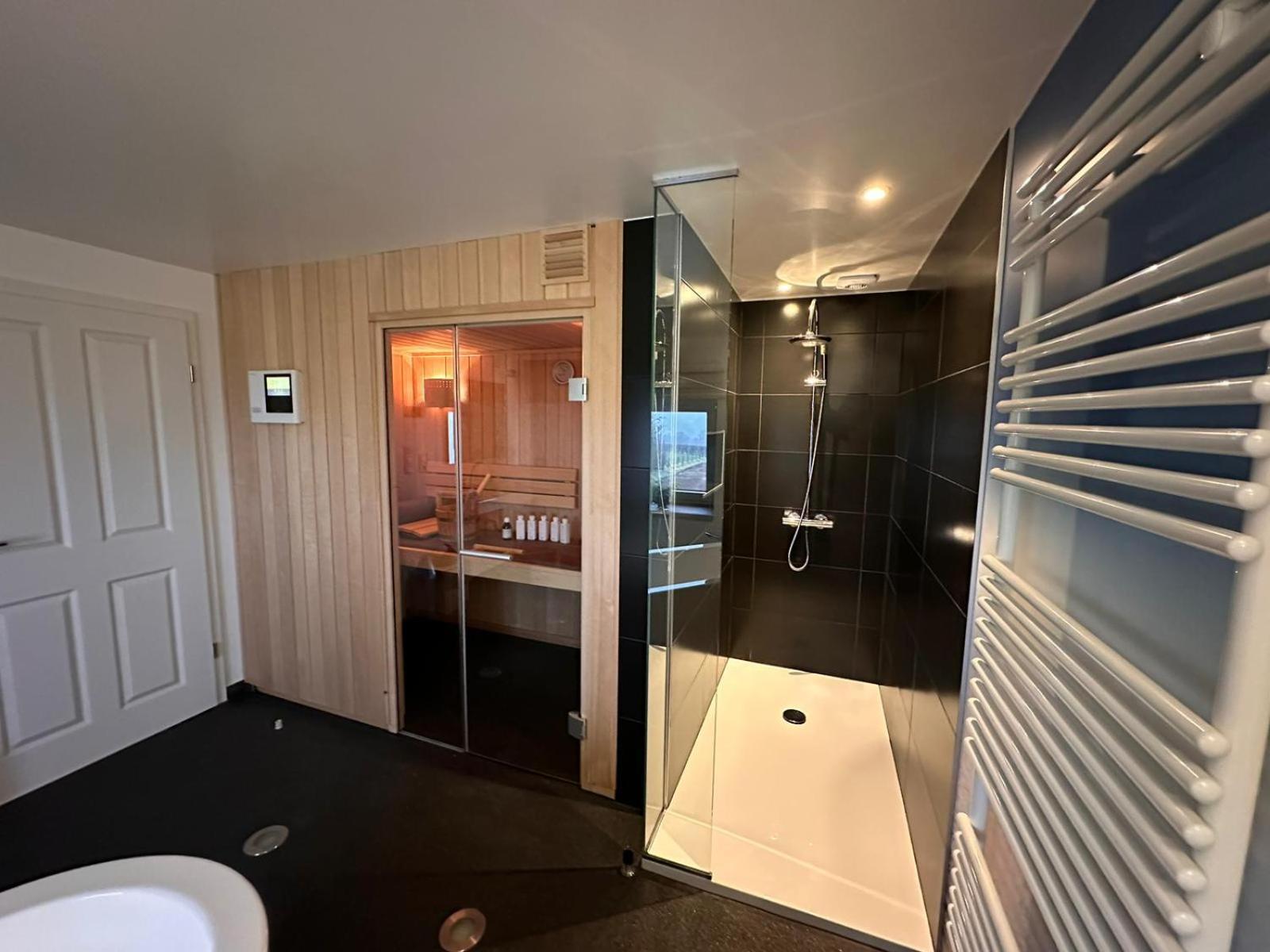 Ferienhof A&B Wellness Villa 12 Personen Hunningen 外观 照片
