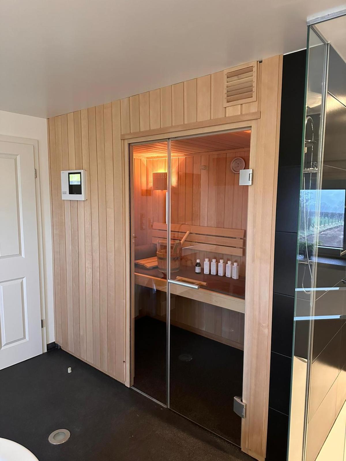 Ferienhof A&B Wellness Villa 12 Personen Hunningen 外观 照片